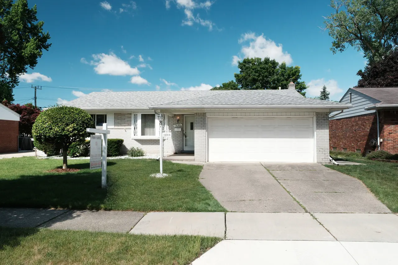 14165 Alexander, Livonia, MI 48154