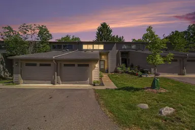 731 Skynob Drive, Ann Arbor, MI 48105 — photo 2