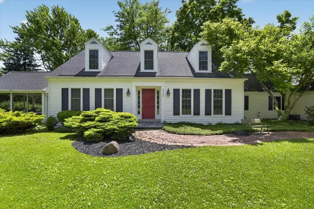 48377 Gyde Road, Canton, MI 48187