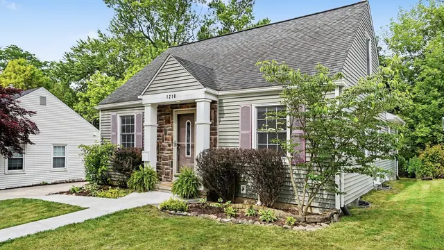 1210 Prescott Avenue, Ann Arbor, MI 48103