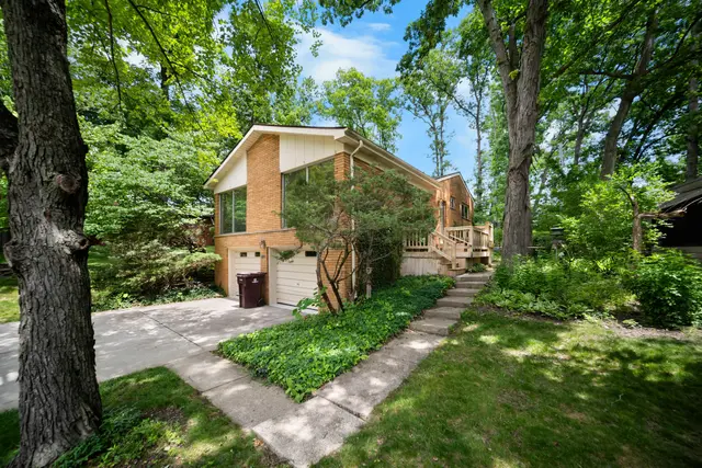 2125 Needham Road, Ann Arbor, MI 48104
