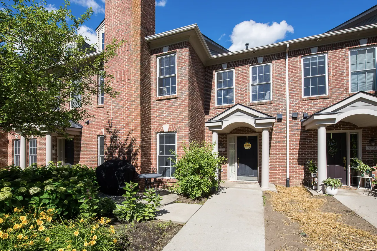 5727 Hampshire Lane 75, Ypsilanti, MI 48197