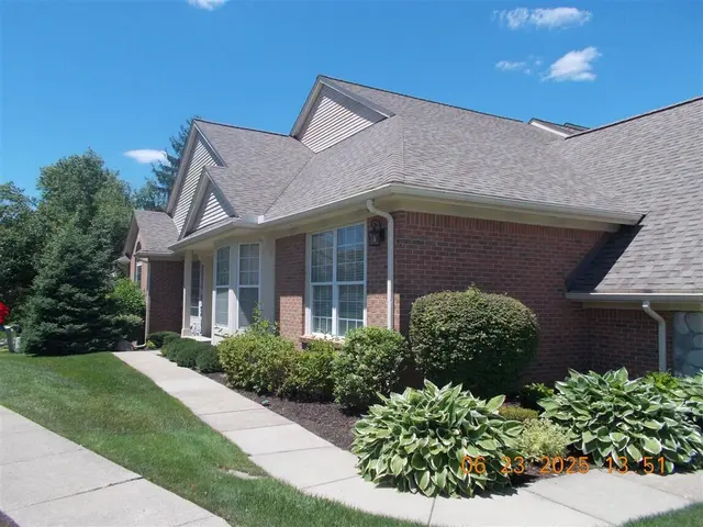 2304 Cleveland Way, Canton, MI 48188
