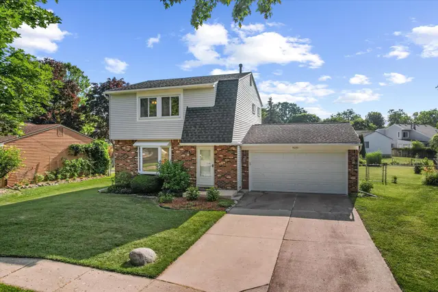 9231 Abbey Lane, Ypsilanti, MI 48198