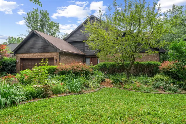 2361 Delaware Drive, Ann Arbor, MI 48103