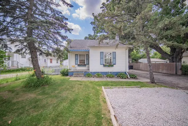 3604 Platt Road, Ann Arbor, MI 48108