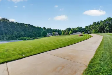9348 Stoneview Lane, Whitmore Lake, MI 48189 — photo 3