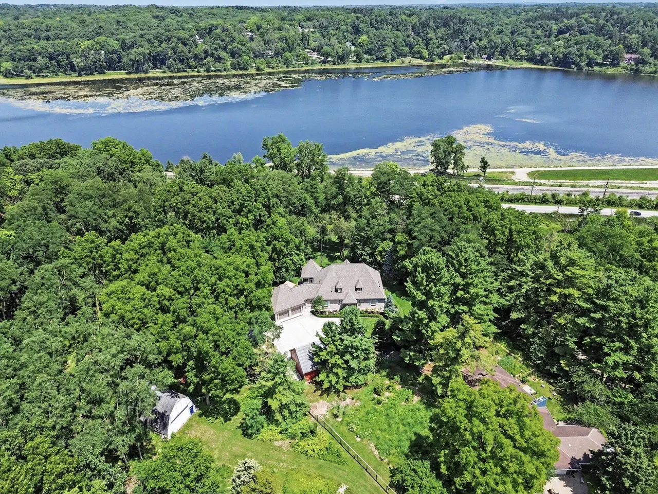 1155 W Huron River Drive, Ann Arbor, MI 48103