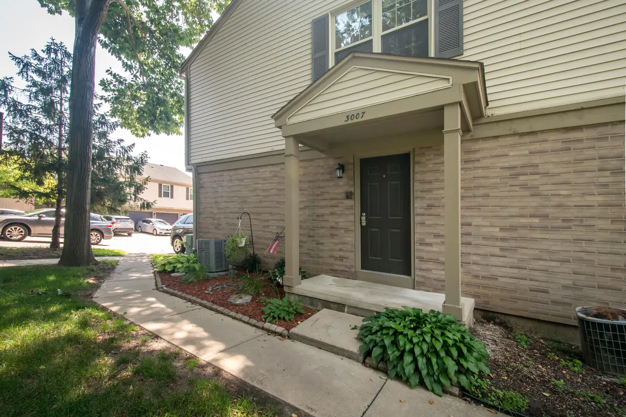 3007 Forest Creek Court, Ann Arbor, MI 48108