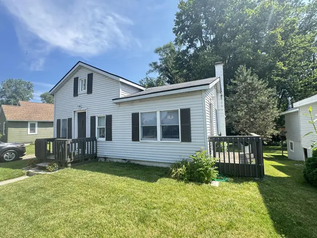 220 N East Street, Brighton, MI 48116
