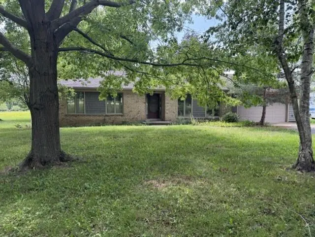 6085 DEXTER ANN ARBOR Road, Dexter, MI 48130
