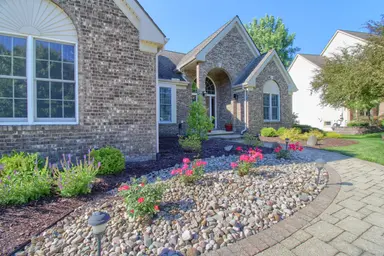 1421 W Greenfield Court, Ann Arbor, MI 48108 — photo 4