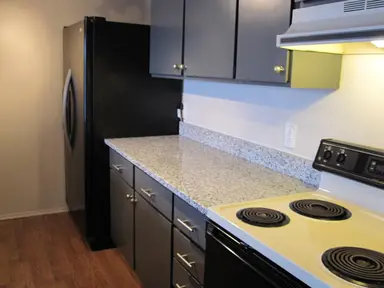 820 Cliffs Drive 306, Ypsilanti, MI 48198 — photo 3