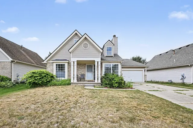 8433 Barrington Drive, Ypsilanti, MI 48198