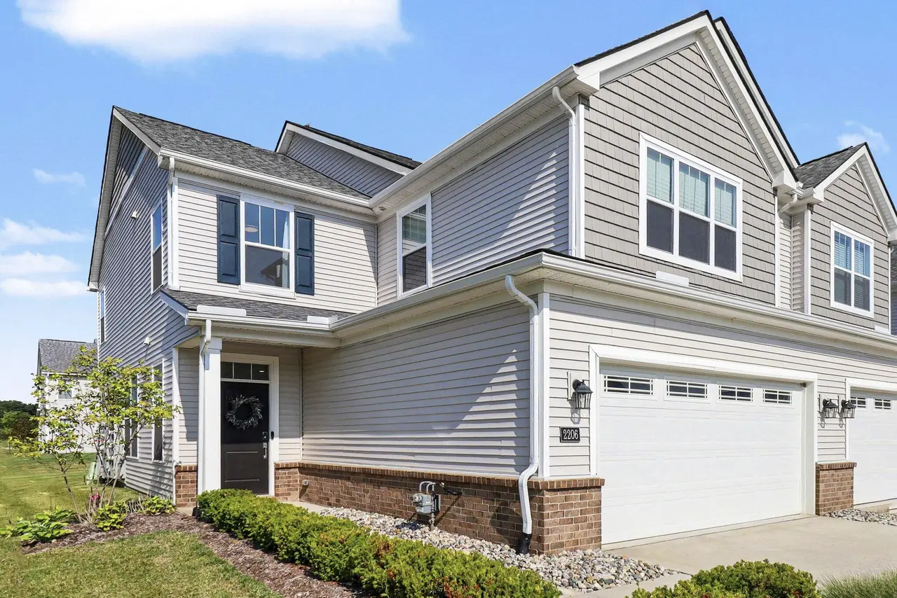 2206 Mill Lane, Saline, MI 48176