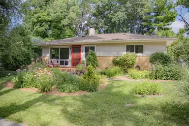 2104 S Circle Drive, Ann Arbor, MI 48103 — photo 2