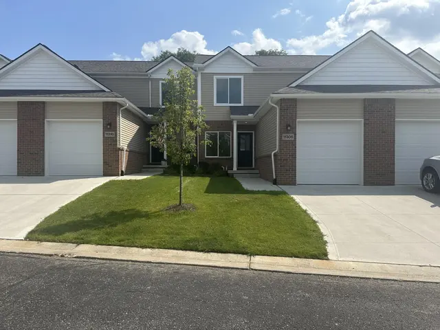 11306 Woodruff Lake Drive, Brighton, MI 48116