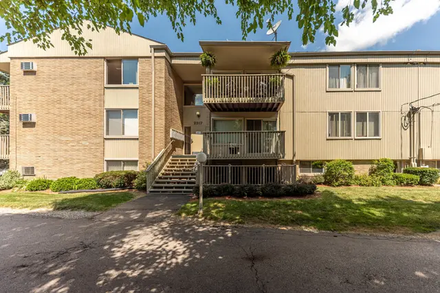 2317 Packard Street B104, Ann Arbor, MI 48104