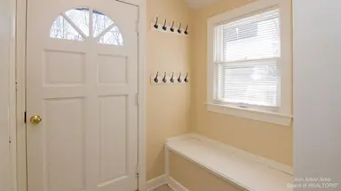 5071 Plymouth Road, Ann Arbor, MI 48105 — photo 5