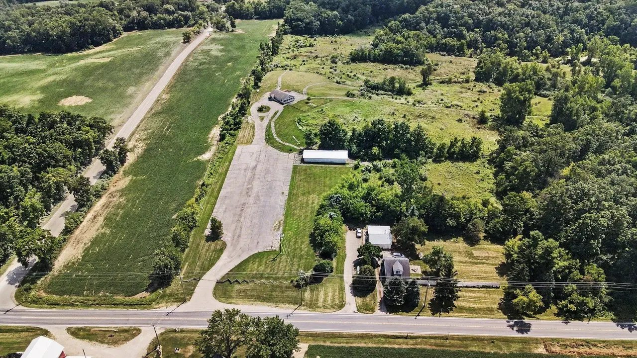 8753 Pleasant Lake Road, Ann Arbor, MI 48103