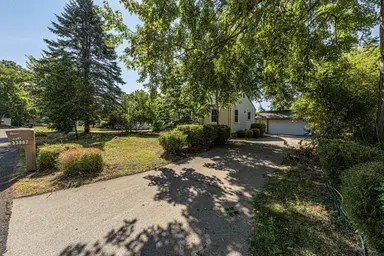33967 Wadsworth Street, Livonia, MI 48150 — photo 4