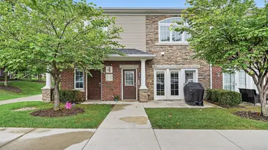 5527 Arbor Chase Drive, Ann Arbor, MI 48103 — photo 2