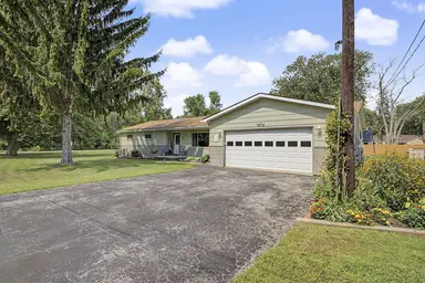 7676 Southmoor Drive, Monroe, MI 48161 — photo 5