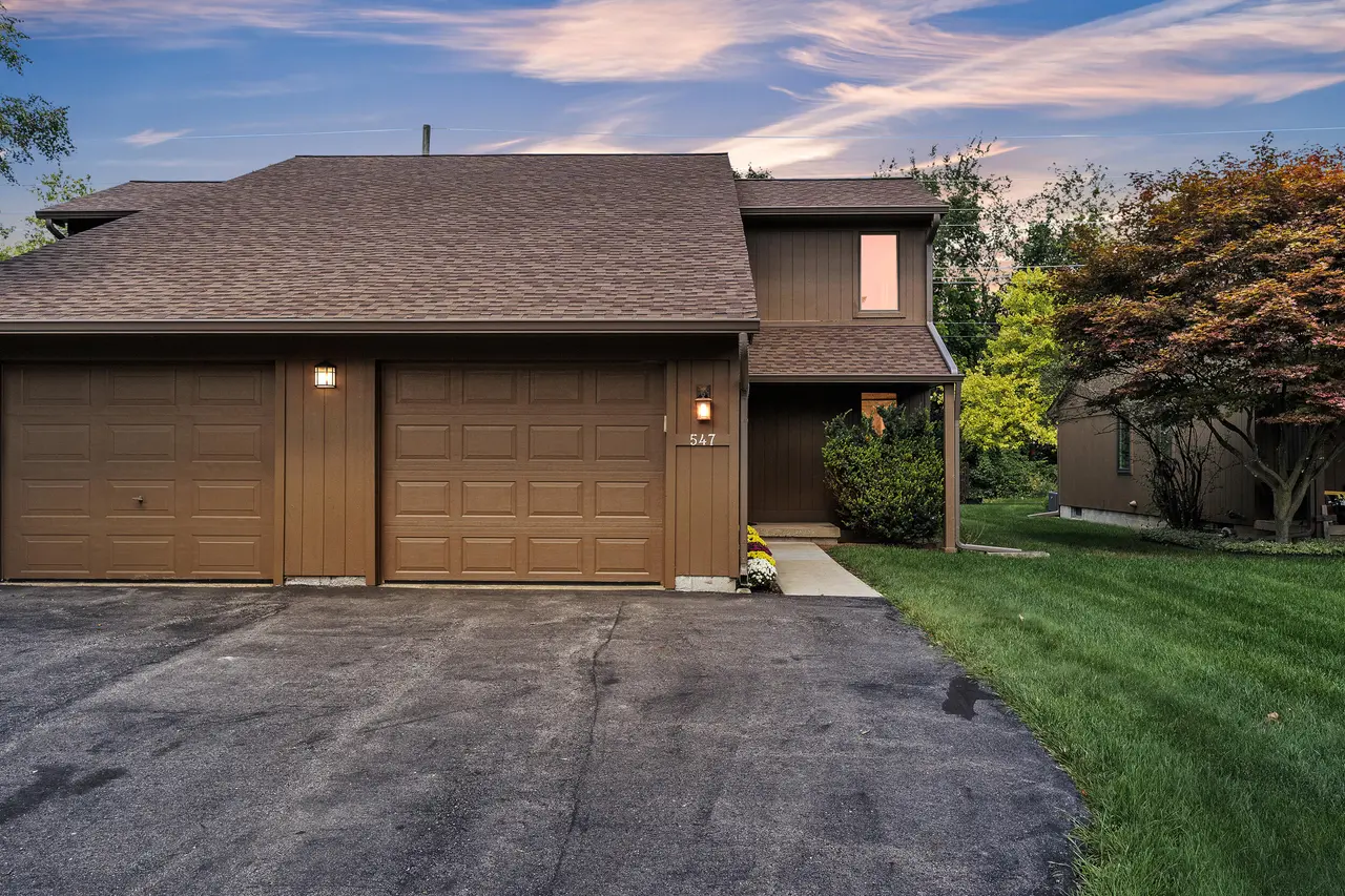 547 Park Place, Saline, MI 48176