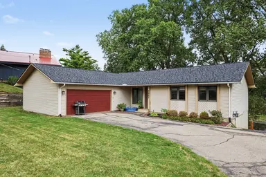 3007 Moraine Drive, Brighton, MI 48114 — photo 4
