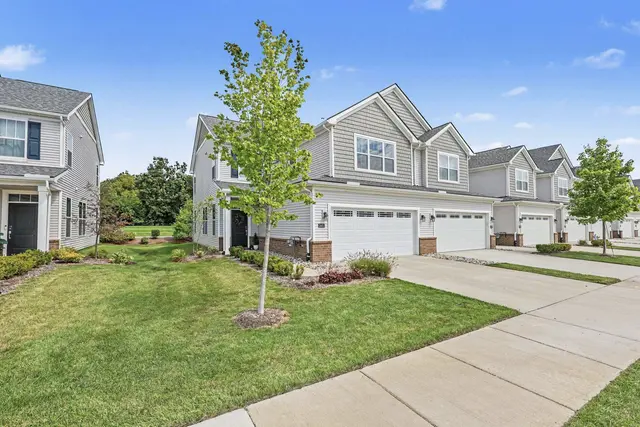 2401 Salt Springs Drive, Saline, MI 48176