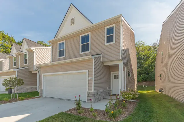 122 Parsons Lane, Saline, MI 48176