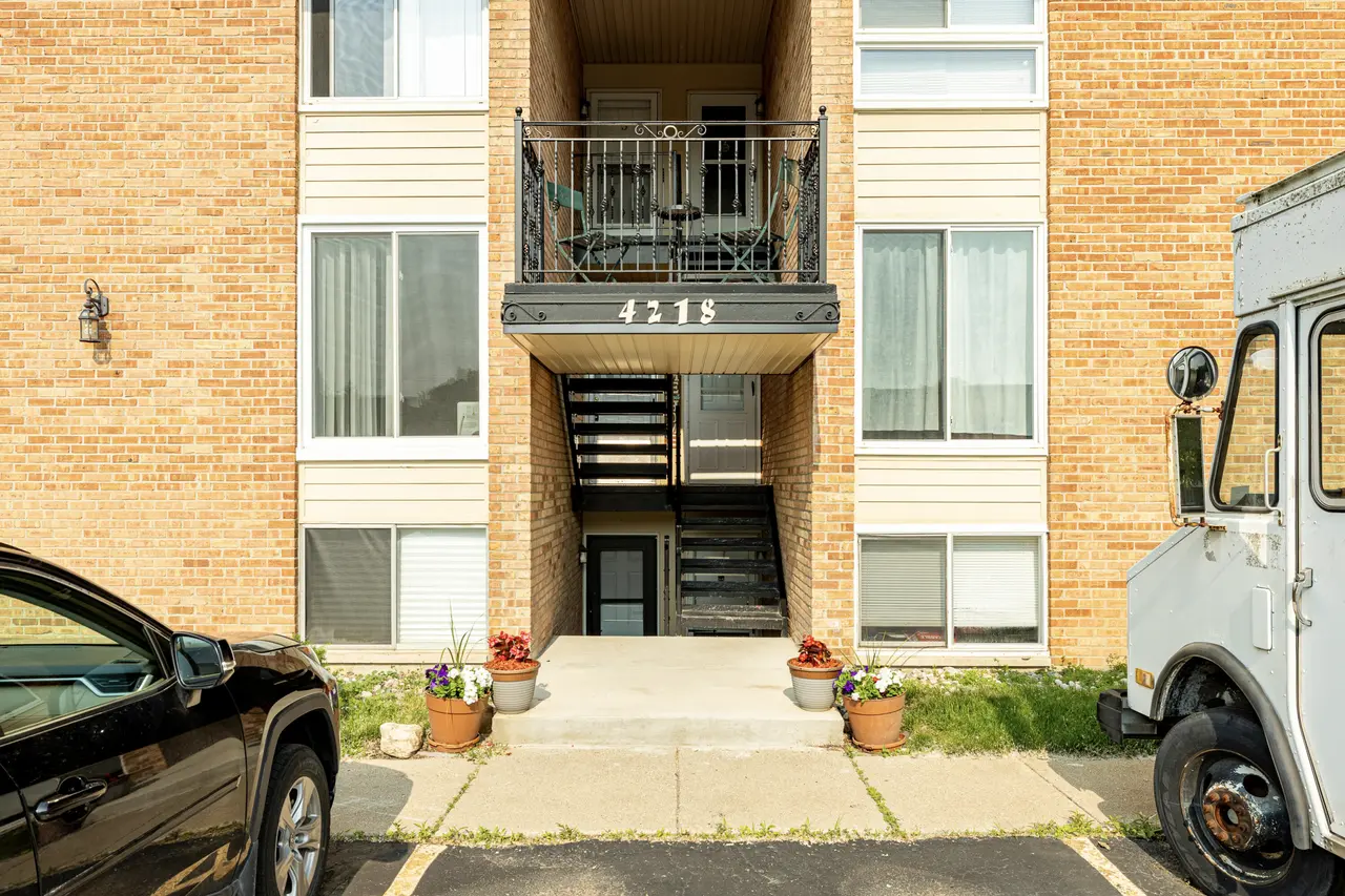 4218 Packard Street, Ann Arbor, MI 48108