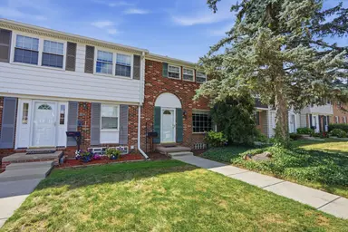 19372 Malvern Court, Northville, MI 48167 — photo 2