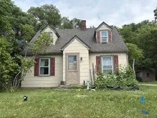 591 S Wagner Road, Ann Arbor, MI 48103