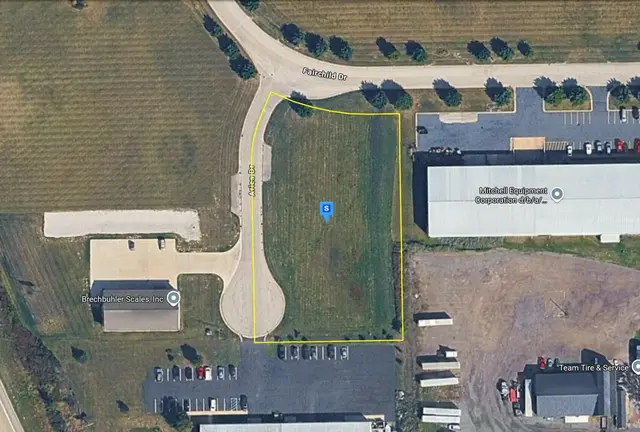 120 Ann Arbor Drive, Dundee, MI 48131