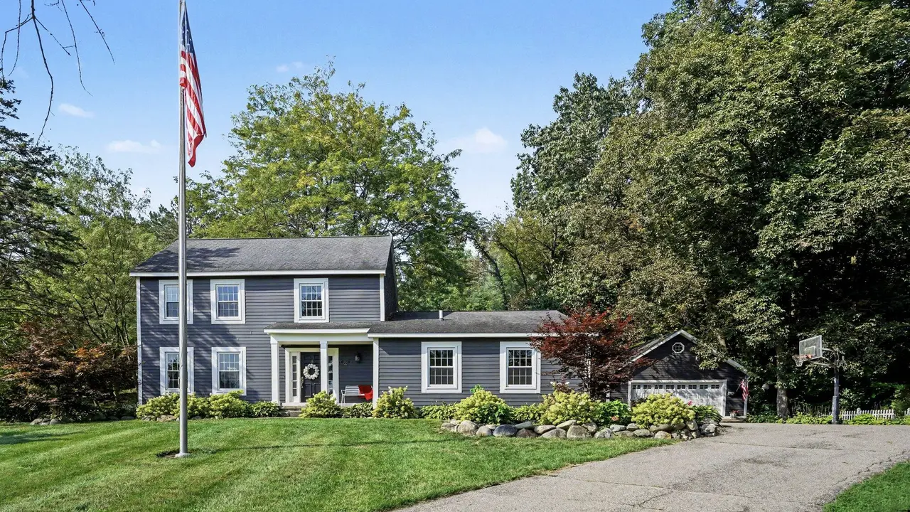 9712 Timber Hill Court, Dexter, MI 48130