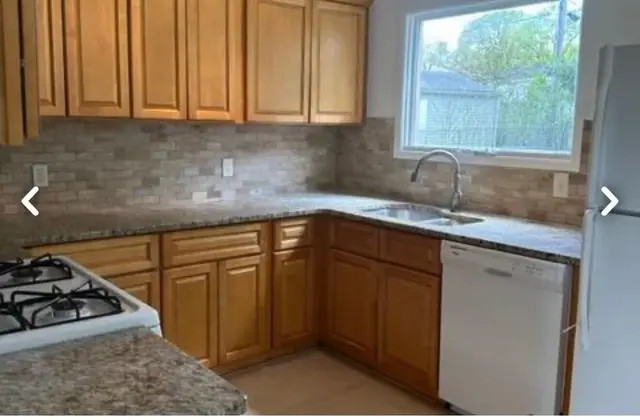 18 Tower Drive, Saline, MI 48176