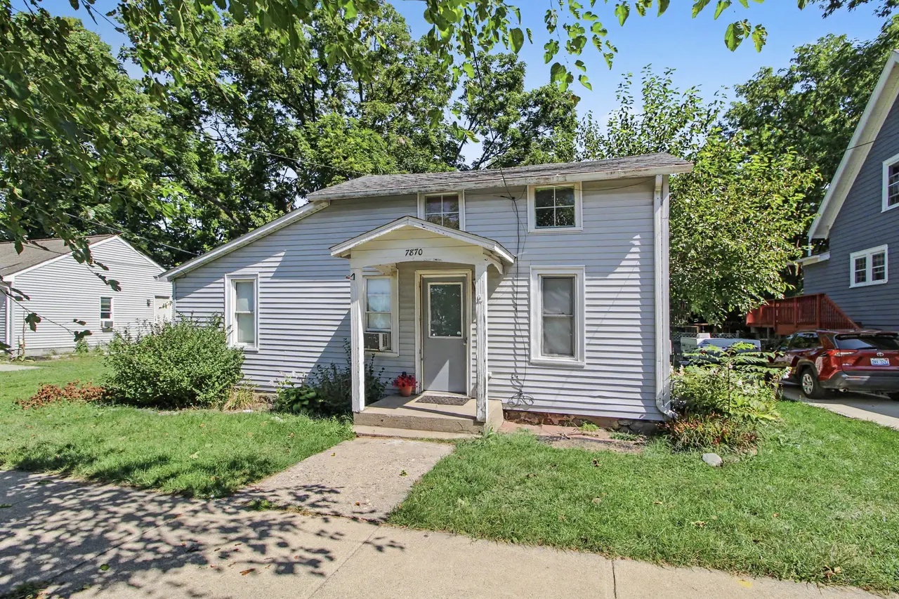 7870 Forest Street, Dexter, MI 48130