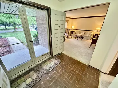18975 Bainbridge Avenue, Livonia, MI 48152 — photo 5