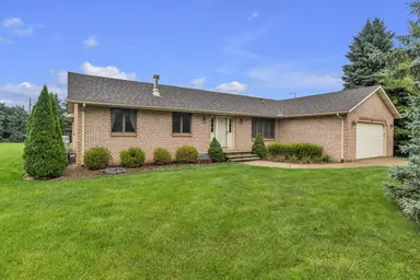 9083 Warner Road, Saline, MI 48176 — photo 4