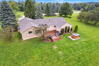 9083 Warner Road, Saline, MI 48176 — photo 3