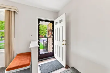 29253 Perth Street, Livonia, MI 48154 — photo 4