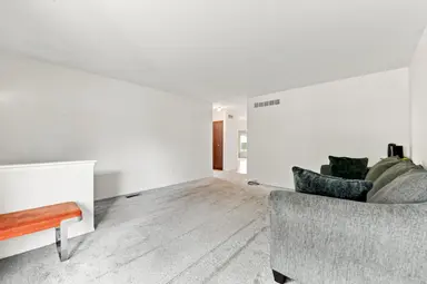 29253 Perth Street, Livonia, MI 48154 — photo 5