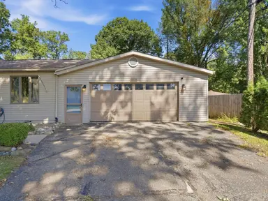 33590 Clarita Street, Livonia, MI 48152 — photo 4