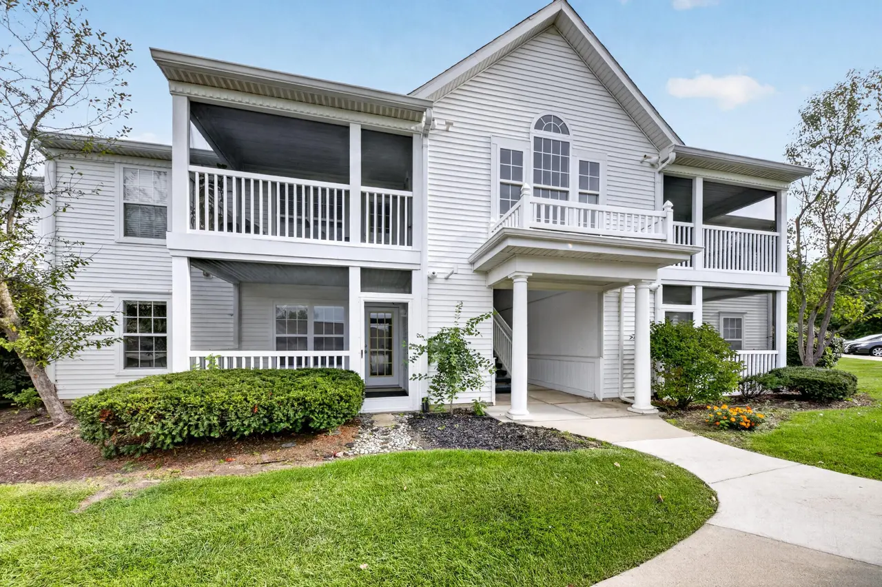 1105 Joyce Lane, Ann Arbor, MI 48103