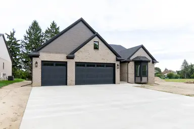 19342 Newburgh Road, Livonia, MI 48152 — photo 2