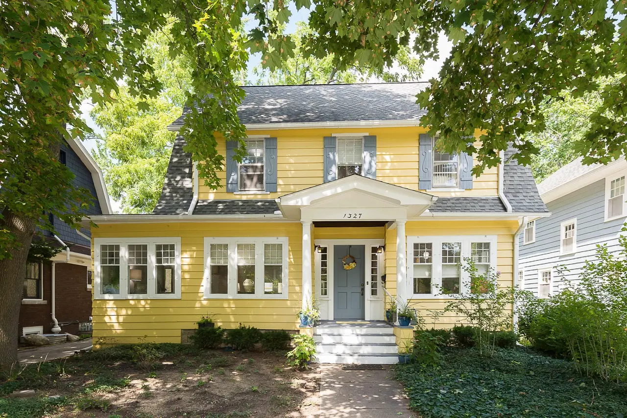 1327 Brooklyn Avenue, Ann Arbor, MI 48104