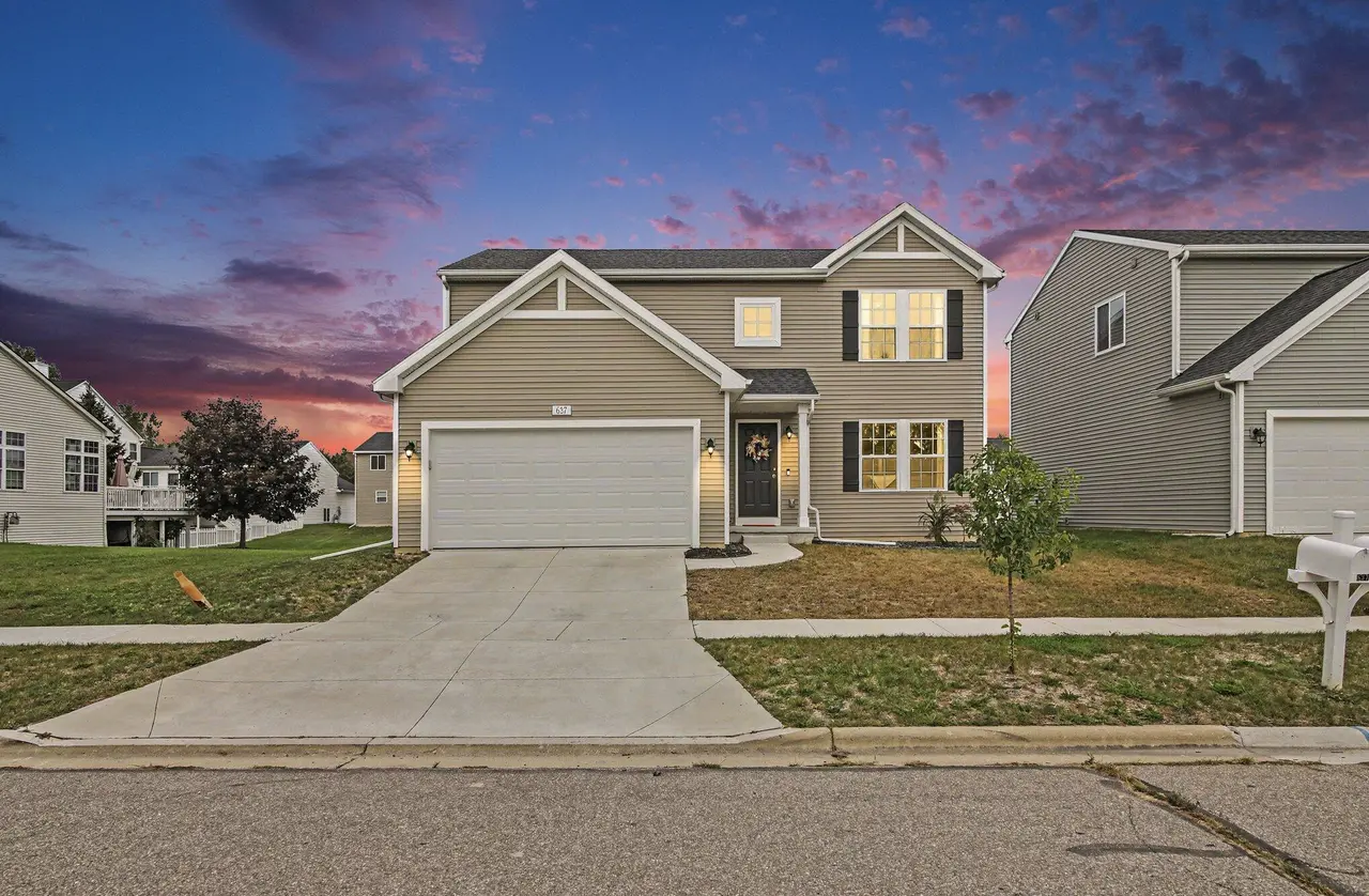 637 Reagan Lane, Milan, MI 48160