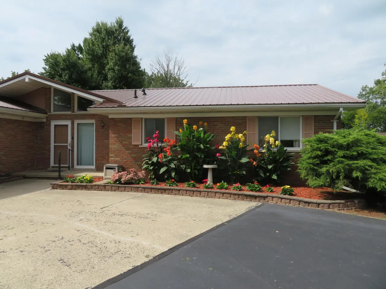 12191 Dennison Road, Milan, MI 48160