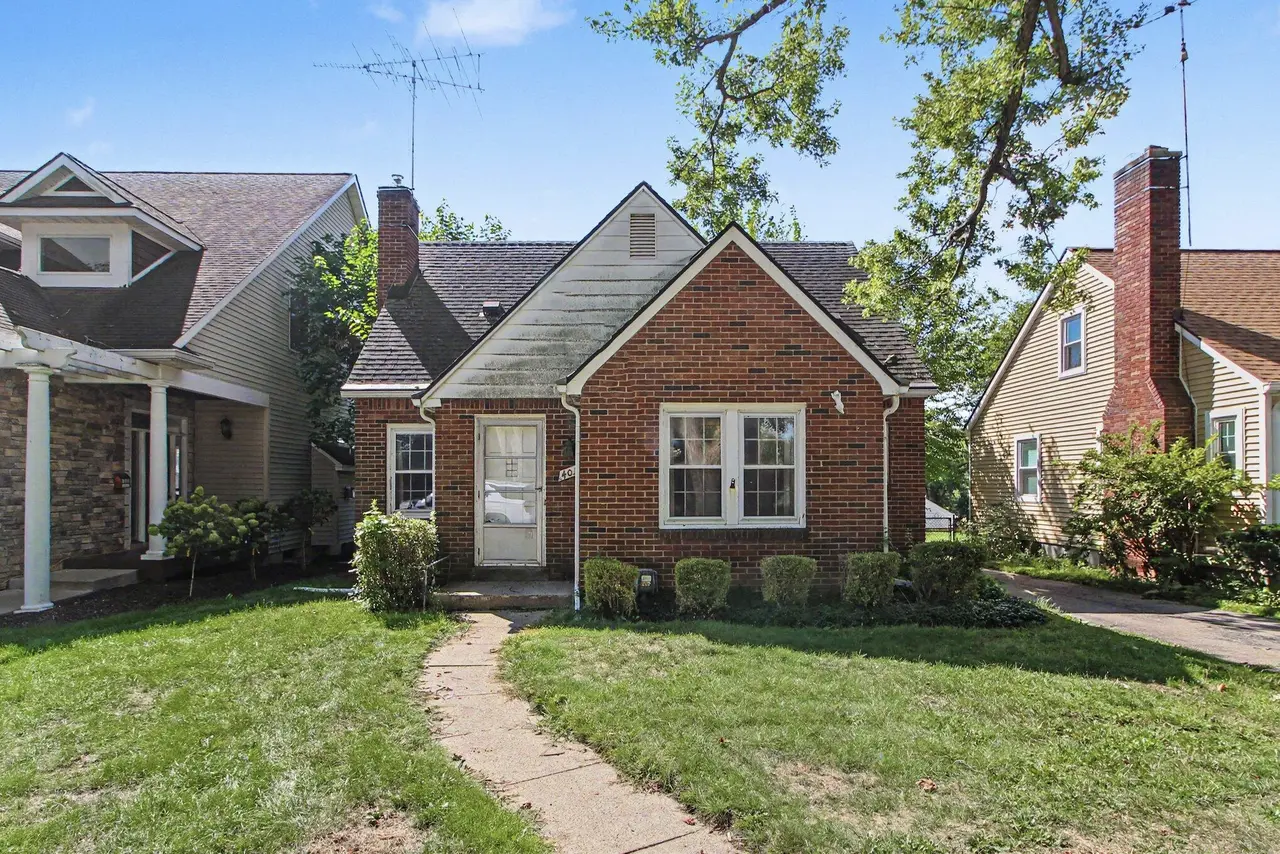 401 W Keech Avenue, Ann Arbor, MI 48103
